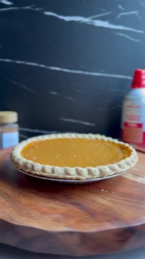 63K views · 84 reactions | Our pumpkin pies are baked to pie-fection!不 #pumpkinpie #pie #thanksgiving #holidayseason #gianteagle | Giant Eagle | Facebook