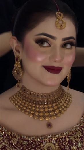 Stunning Bridal Makeover by Mehak: Transform Your Look