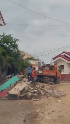 54K views · 1.9K reactions | After four days of waiting, DPWH teams...