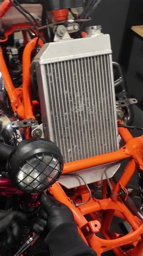 Full Yamaha Banshee tear downNo shortcuts. No pretending we’re mechanics just doing what we enjoy