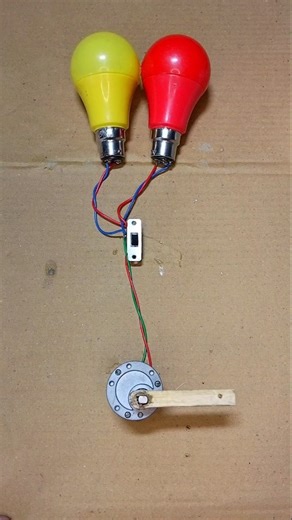Dynamo Gear Motor Generator Powering In Two LED Lights • DC Motor #dcmotor #tech #shorts