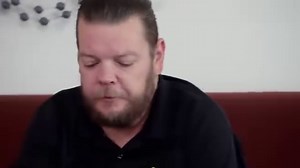 Corey attempts to negotiate the price of a rare Mary Todd Lincoln artifact from the day of her husband's assassination. | Pawn Stars on History