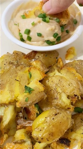 Crispy Smashed Potatoes 🥔 #food #shorts