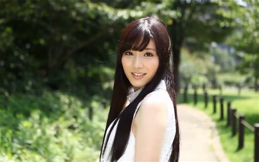 星野遥 我最喜欢的，应该是top级的新人，可惜几片就退 呜呼哀哉