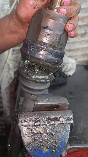 Replace Front wheel Axle Boot #auto #mechanic #usa🇺🇸