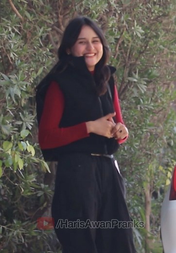 Hamen 1 Hona Pray Ga: Prank Video Fun!