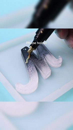 DIY Resin Phone Holder Tutorial