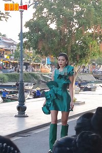 1.5M views · 7.4K reactions | Minh Tú ở ngoài cà nhây vậy chứ lúc catwalk cứ phải là 100 điểm  #YANDigital #YANCam | YAN News | Facebook