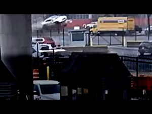 Video shows car crashing, exploding into Rainbow Bridge border crossing