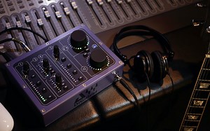 Waves+DiGiCo的产物：Digigrid D 桌面音频接口（声卡）介绍