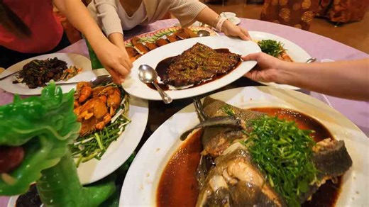 How traditional methods adapt to unusually large fish cuts