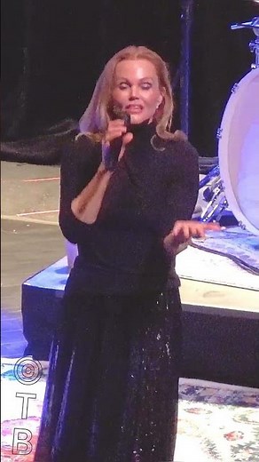 🌊 Belinda Carlisle — I Get Weak — live in SF — 2024