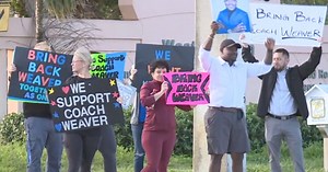 Parents protest firing of Park Vista High School head football coach Leonard Weaver