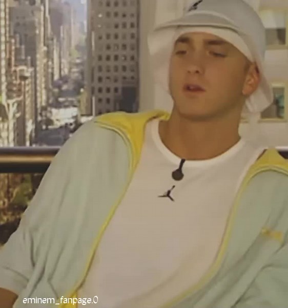 old Eminem 💙😍#nostalgic #2000s #90s #eminem #rap #fypシ #cute #marshallmathers #slimshady #eminemfanpage #foryou #fypシ゚viral #viralvideo