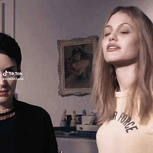 Exploring Daisy's Impact in Girl, Interrupted - Brittany Murphy Scene Analysis