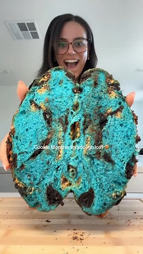 @lizzygbakes on Instagram: "Part 2|| Cookie Monster sourdough loaf 🍪💙 #mukbang #baking #sourdough #asmr #bread"