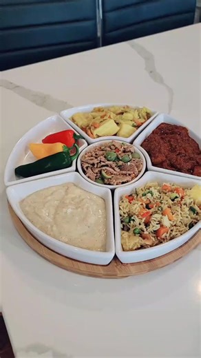 Delicious Hahu Ethiopian Cuisine Served in Unique Bowls