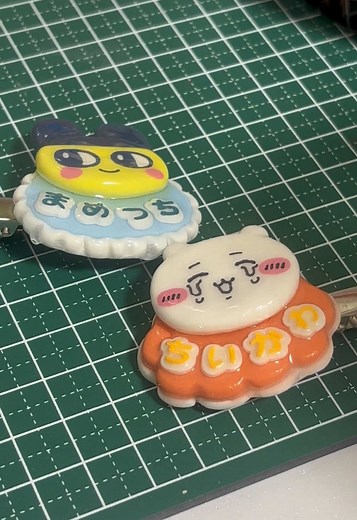 粘土で前髪クリップの作り方