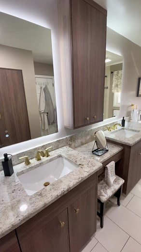 Transform Your Bathroom with White Salinas Granite