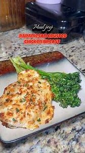 Parmesan crusted chicken breast | Meal Prep Fat Free