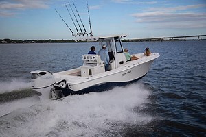 Blue Wave 2600 Makaira Boat Review - Florida Sportsman