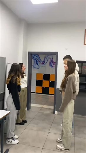Official Tik Tok Romania 🇷🇴🇷🇴🇷🇴 | 😅 #fyp #follow #video #viral @official_tik_tok_romania 🇷🇴🇷🇴🇷🇴 | Instagram