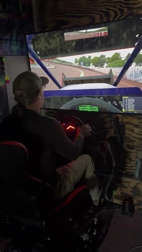 My Neighbor’s Reaction to My DOF iRacing Simulator 😳 #racing #racing #beginnerracing #Simulators