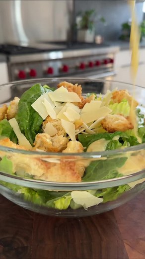 Quick and Easy Caesar Dressing Recipe in 10 Minutes