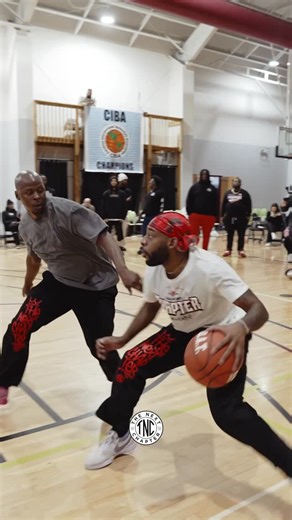 The Next Chapter on Instagram: "Tonight, Keyshawn and Jordan Hines — who matched up 3v3 in Las Vegas — will meet 1v1 to begin Group 4 play 🔥👀 Who do you have winning?"