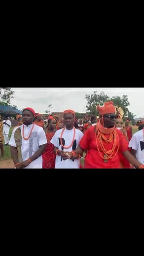 On Culture Day, the Edos from the Management Science department at the University of Benin proudly displayed the rich Edo culture, donning traditional Benin attire with flair and authenticity. It was indeed a spectacle to behold Credit @annabelle | Edo Pride
