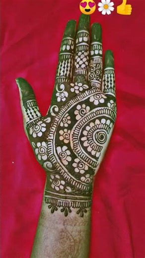 I am mhendi artist and see my mhendi art #easymehndi #music #mehndidesign