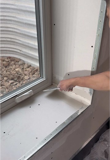 Taping #drywall #drywallfinisher #finisher #sheetrock #learnwithme #parati #fypppp #CapCut