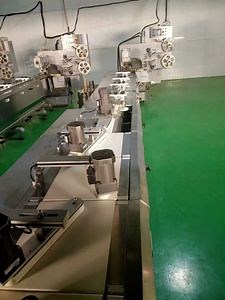 [Hot Item] Double Twist Chocolate and Candy Double Wrapping Servo Control Machine