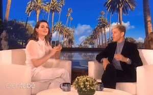 515K views · 10K reactions | 'Anne Hathaway Prank's Ellen and the audience' #prank #funny #goodvibes #viral #video #fyp #reels | Anne Greider | Facebook