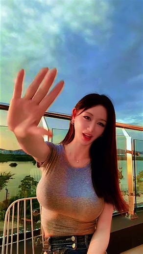 hello friends 👋#beauty #beautytips #korea #fyp