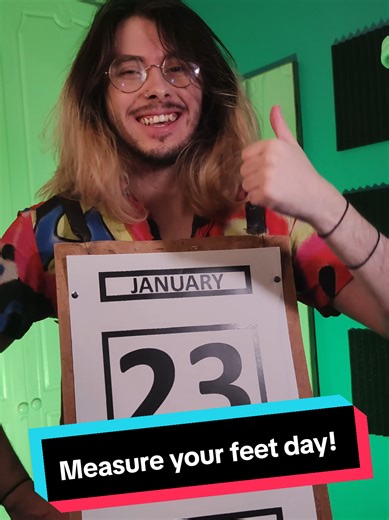 Happy measure your feet day!! #feet #measure #calendar #calendarman #fyp
