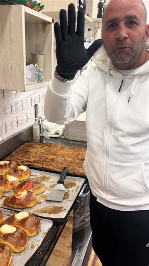 Calzone con Melanzana: Tradizione a Ganci alla Cala