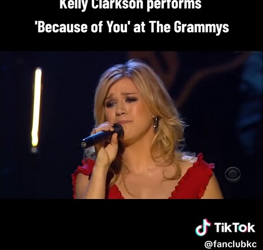 Kelly Clarkson's Heartfelt Performance of 'Because of You' at The Grammys