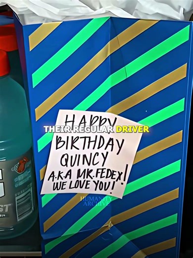 Delivery Driver Gets Beautiful Surprise ❤️