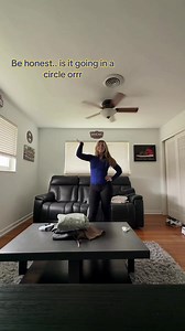 Is It Going in a Circle? How to Tell If an Object Moves in a Circle