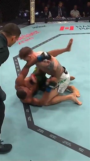 Jake Mathews almost folded his opponent! 🤯 #UFCMacau #UFC #UFCIndia