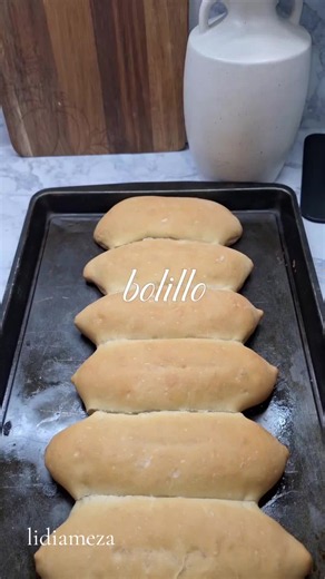 Bolillos caseros con pocos ingredientes – receta fácil