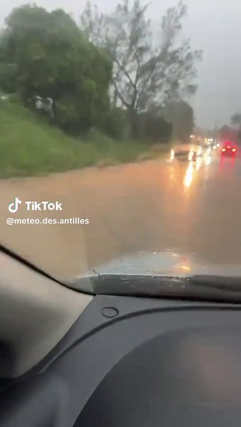 🎥 VIDÉO #Capesterre - Belle-Eau, #Guadeloupe