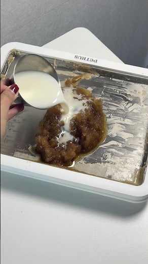 Making Frozen Cola & Milk #frozen #stirfry #shorts #aesthetic #cola #recipe #dessert #slushy