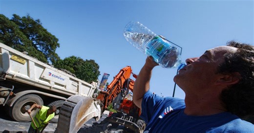 Trop chaud pour travailler ? Voici ce que la loi prévoit… et ce qu’il faut faire si l’employeur ne réagit pas, « deux critères entrent en compte »