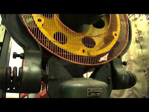 (Now extinct) FASCINATING 1970's DMR lift control system by Express Lifts + MOTOR ROOM (Part 1)