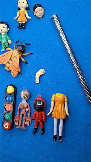 Create your own mutant 9 doll