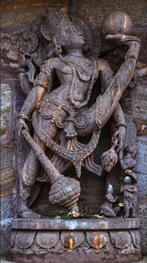 God Vishnu Sculpture 🌟✨| Sculpture Art in Indian Temples #shorts