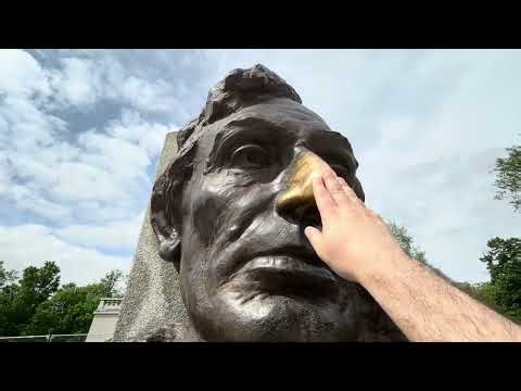 Abraham Lincoln Tomb and Original Receiving Vault