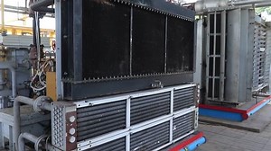 Leistungsstarker Kompressor in einer Gasanlage. Komprimierung: Stockvideos & Filmmaterial (100 % lizenzfrei) 1018443436 | Shutterstock